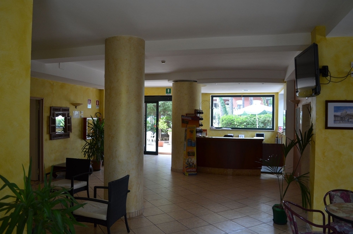 Imagen de los interiores del Hotel Bandb Des Bains. Foto 7