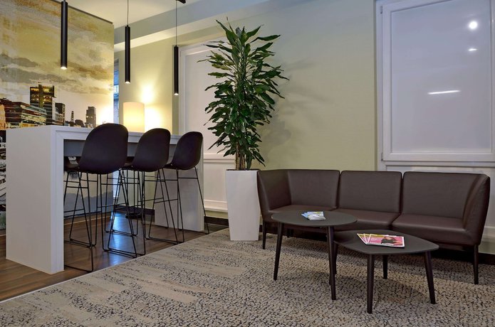 Imagen de los interiores del Hotel Bandb Düsseldorf City-süd. Foto 17