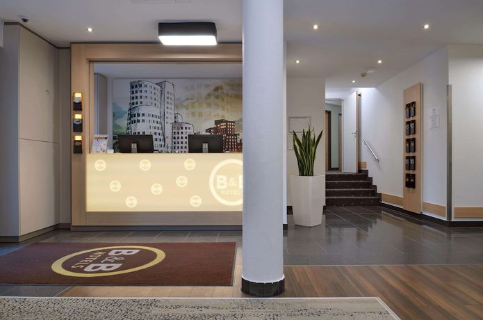 Imagen de los interiores del Hotel Bandb Düsseldorf City-süd. Foto 19