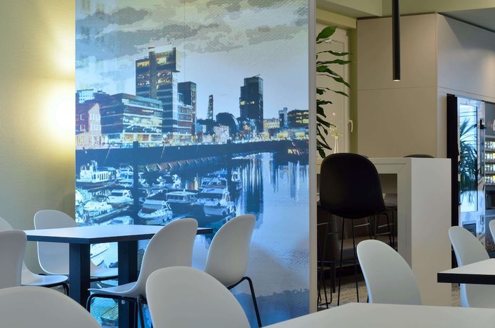 Imagen del bar/restaurante del Hotel Bandb Düsseldorf City-süd. Foto 5