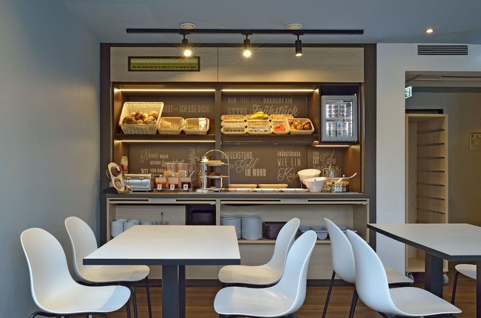 Imagen del bar/restaurante del Hotel Bandb Hannover-lahe. Foto 5