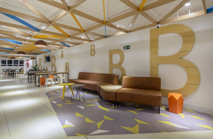 Imagen de los interiores del Hotel Bandb Hotels Rio De Janeiro Norte. Foto 15