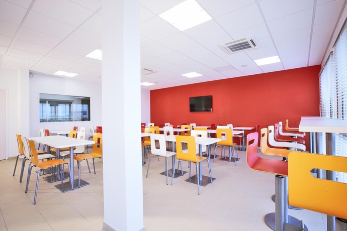 Imagen del bar/restaurante del Hotel Bandb Laval Ouest. Foto 3