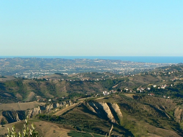 Imagen de los exteriores del Hotel Bandb Le Pietre Ricce. Foto 13