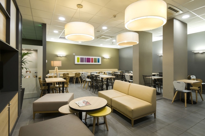 Imagen de los interiores del Hotel Bandb Lyon Ouest Tassin. Foto 15