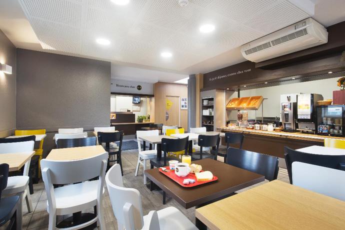 Imagen del bar/restaurante del Hotel Bandb Lyon St Bonnet Mi-plaine. Foto 3