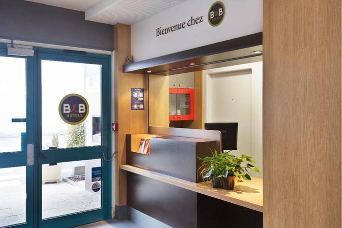 Imagen de los interiores del Hotel Bandb Lyon St Bonnet Mi-plaine. Foto 11