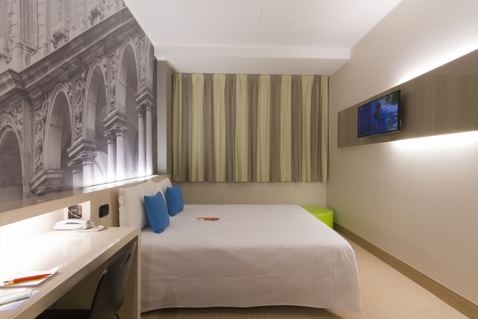 Imagen de la habitación del Hotel Bandb Milano Cenisio Garibaldi. Foto 7