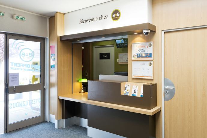 Imagen de los interiores del Hotel Bandb Nantes Rezé Saint-sébastien. Foto 17