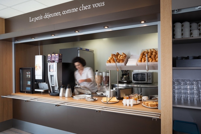 Imagen del bar/restaurante del Hotel Bandb Nîmes Ville Active. Foto 2