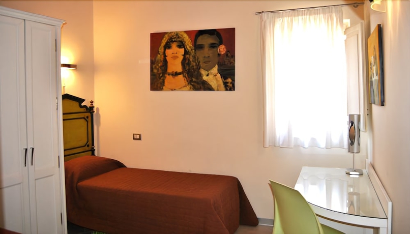 Imagen de la habitación del Hotel Bandb Palazzo Ducale. Foto 7