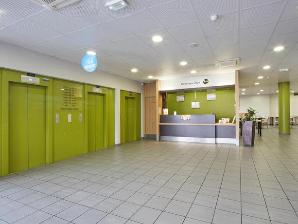 Imagen de los interiores del Hotel Bandb Paris Est Bondy. Foto 5