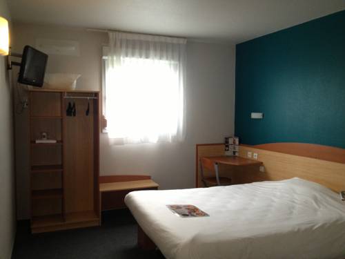 Imagen de la habitación del Hotel Bandb Pau Lescar. Foto 14