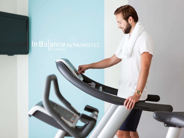 Imagen de los interiores del Hotel Bandb Rueil-malmaison Gare. Foto 19