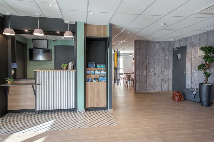 Imagen de los interiores del Hotel Bandb Sainte Maxime Golfe De St Tropez. Foto 20