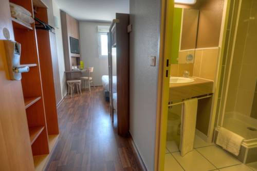 Imagen de la habitación del Hotel Bandb Saint-etienne Monthieu. Foto 4