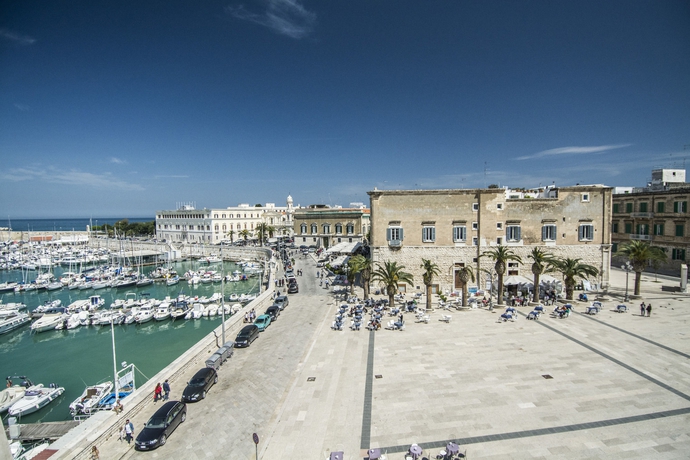 Imagen de los exteriores del Hotel Bandb Terra Del Sole. Foto 12