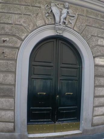 Imagen de los exteriores del Hotel Bandb Two Flowers. Foto 13
