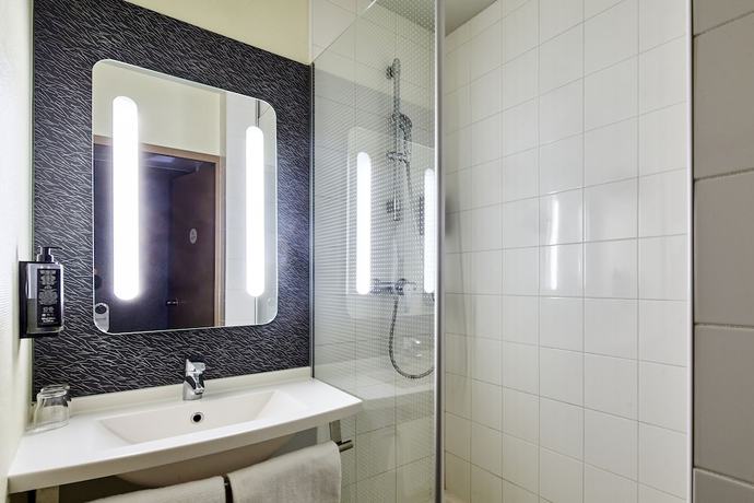 Imagen de la habitación del Hotel Bandb Versailles Le Chesnay. Foto 12