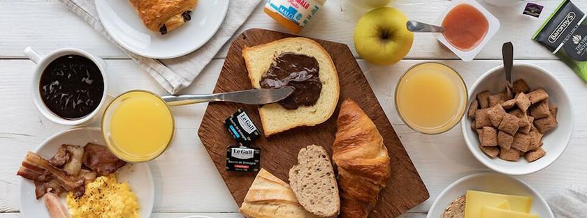 Imagen del bar/restaurante del Hotel Bandb Versailles Le Chesnay. Foto 2