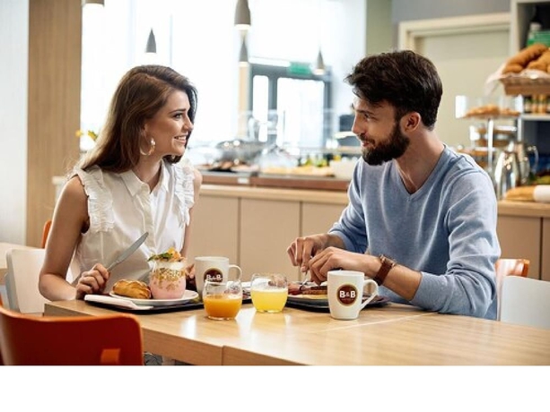 Imagen del bar/restaurante del Hotel Bandb Łódź Centrum. Foto 3