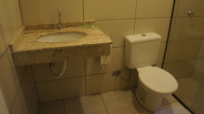 Imagen de la habitación del Hotel Bandeira. Foto 13