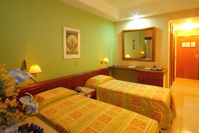 Imagen de la habitación del Hotel Bandeirantes. Foto 2