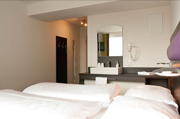 Imagen de la habitación del Hotel Bandf Am Neumarkt. Foto 4