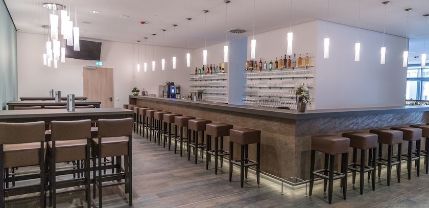 Imagen del bar/restaurante del Hotel Bandf Am Neumarkt. Foto 3