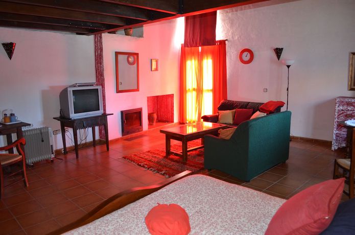 Imagen de la habitación del Hotel Bandolero. Foto 12