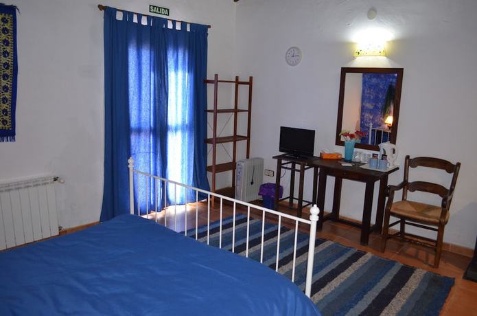 Imagen de la habitación del Hotel Bandolero. Foto 18