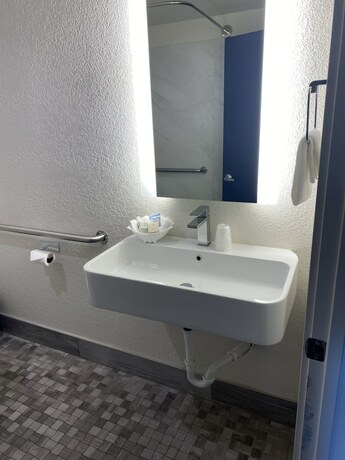 Imagen general del Hotel Bandon Inn. Foto 10