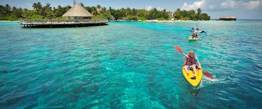 Imagen de los exteriores del Hotel Bandos Maldives. Foto 7