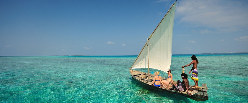 Imagen de los exteriores del Hotel Bandos Maldives. Foto 8