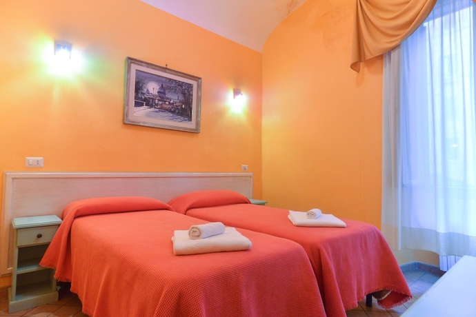 Imagen de la habitación del Hotel Bandt Rooms Trani. Foto 7