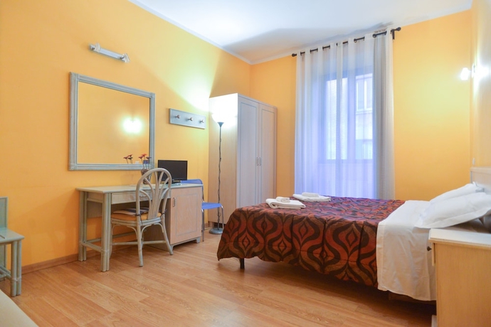 Imagen de la habitación del Hotel Bandt Rooms Trani. Foto 13