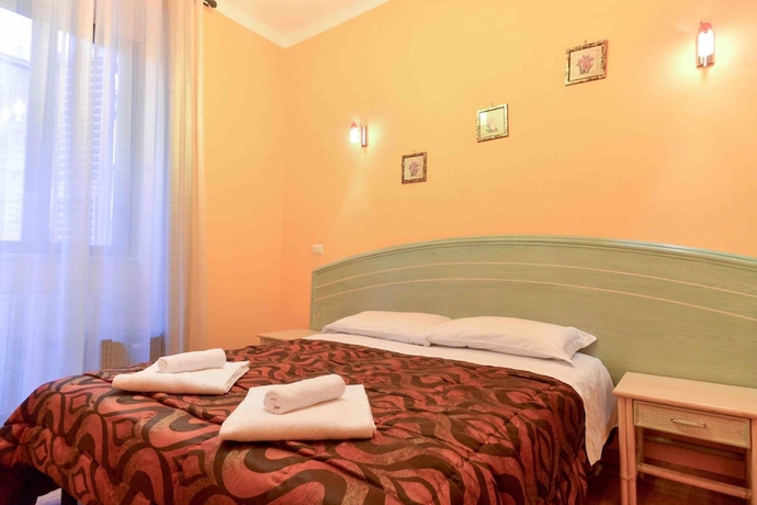 Imagen de la habitación del Hotel Bandt Rooms Trani. Foto 18