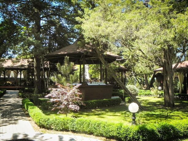 Imagen general del Hotel Baneasa Parc. Foto 1