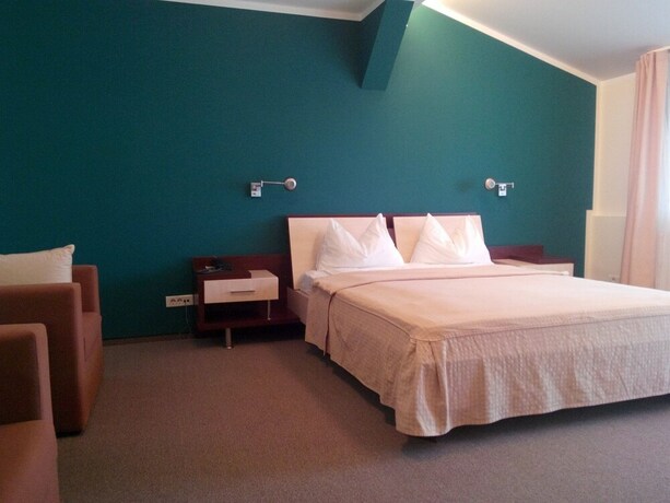 Imagen de la habitación del Hotel Baneasa Parc. Foto 7