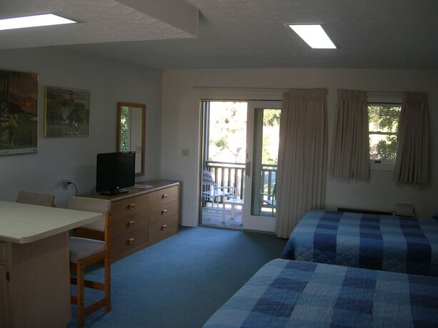 Imagen de la habitación del Hotel Baneberry Golf and Resort. Foto 17