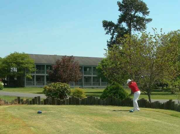Imagen general del Hotel Baneberry Golf and Resort. Foto 16