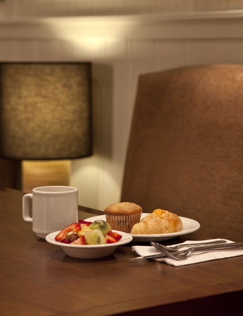 Imagen del bar/restaurante del Hotel Banff Aspen Lodge. Foto 3