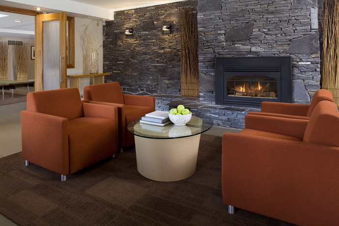 Imagen de los interiores del Hotel Banff Aspen Lodge. Foto 15