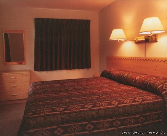 Imagen general del Hotel Banff Boundary Lodge. Foto 2