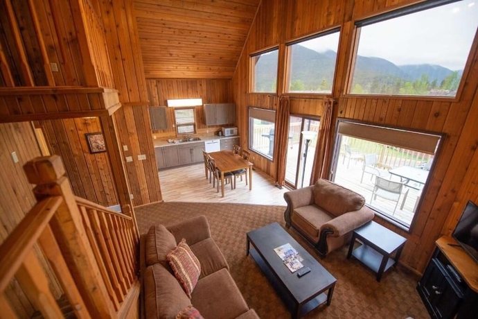 Imagen de la habitación del Hotel Banff Gate Mountain Resort. Foto 2