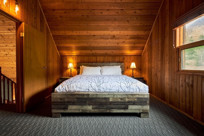 Imagen de la habitación del Hotel Banff Gate Mountain Resort. Foto 3