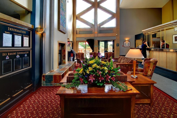 Imagen de los interiores del Hotel Banff Rocky Mountain Resort. Foto 7