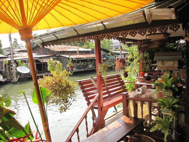 Imagen general del Hotel Bang Luang House. Foto 11