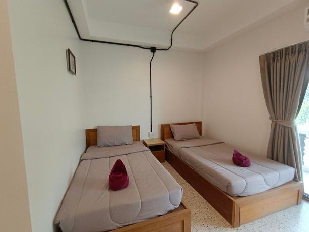 Imagen de la habitación del Hotel Bang Saphan Resort. Foto 8