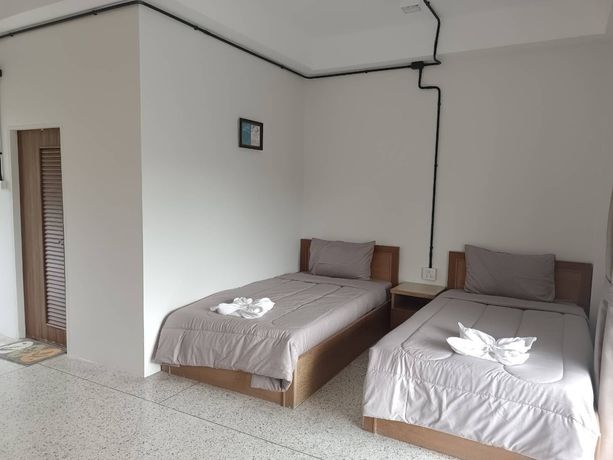 Imagen de la habitación del Hotel Bang Saphan Resort. Foto 9